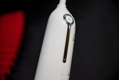 沖牙器也邁入智能時代？美的智能SPA沖牙器，革新口腔護理體驗